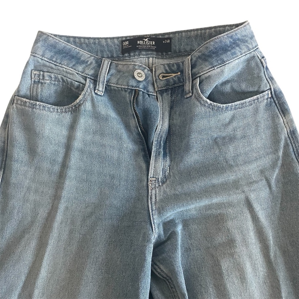 Hollister Classic Blue Jeans
